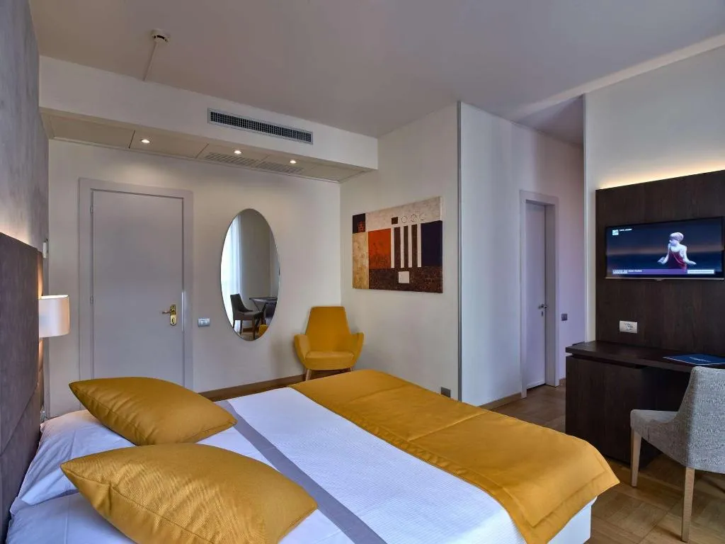 Room, Hotel Como, Milan