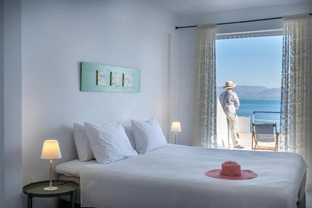 STUDIO SEA VIEW Room, Meli Apartments & Villas, Kalamata