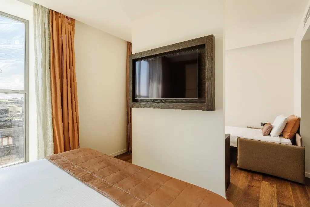 JUNIOR SUITE EXECUTIVE Room, Dei Cavalieri Milano Duomo, Milan
