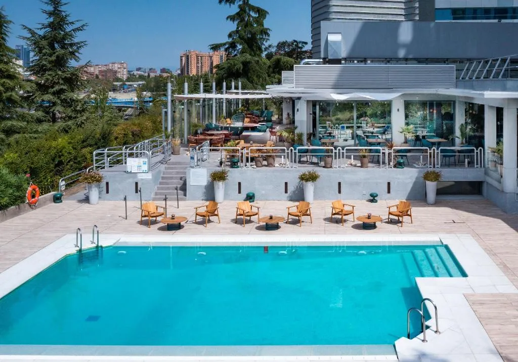 Pool, Ibis styles Madrid City Las Ventas, Madrid