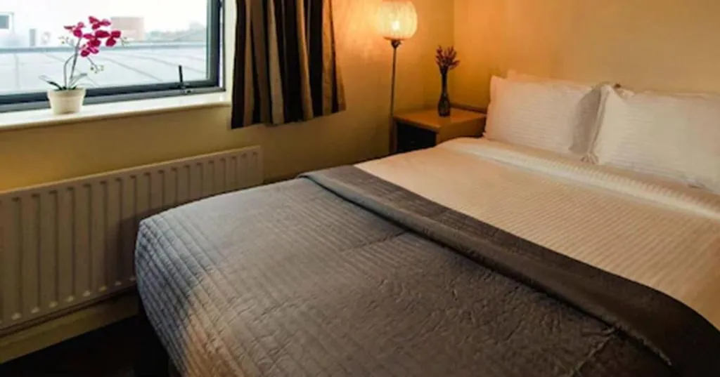 Room, Dcu Rooms At All Hallows College, Dublin