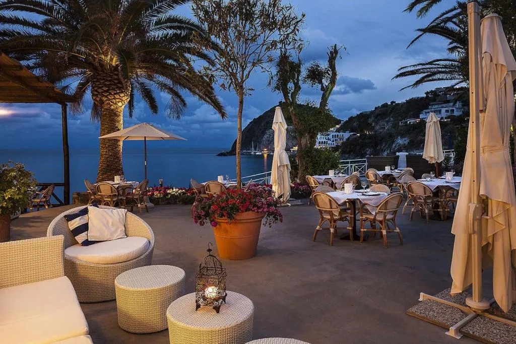Beach, Apollon Club, Naples