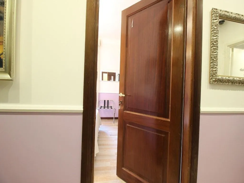 Lobby, Few Steps From Colosseum, Naples