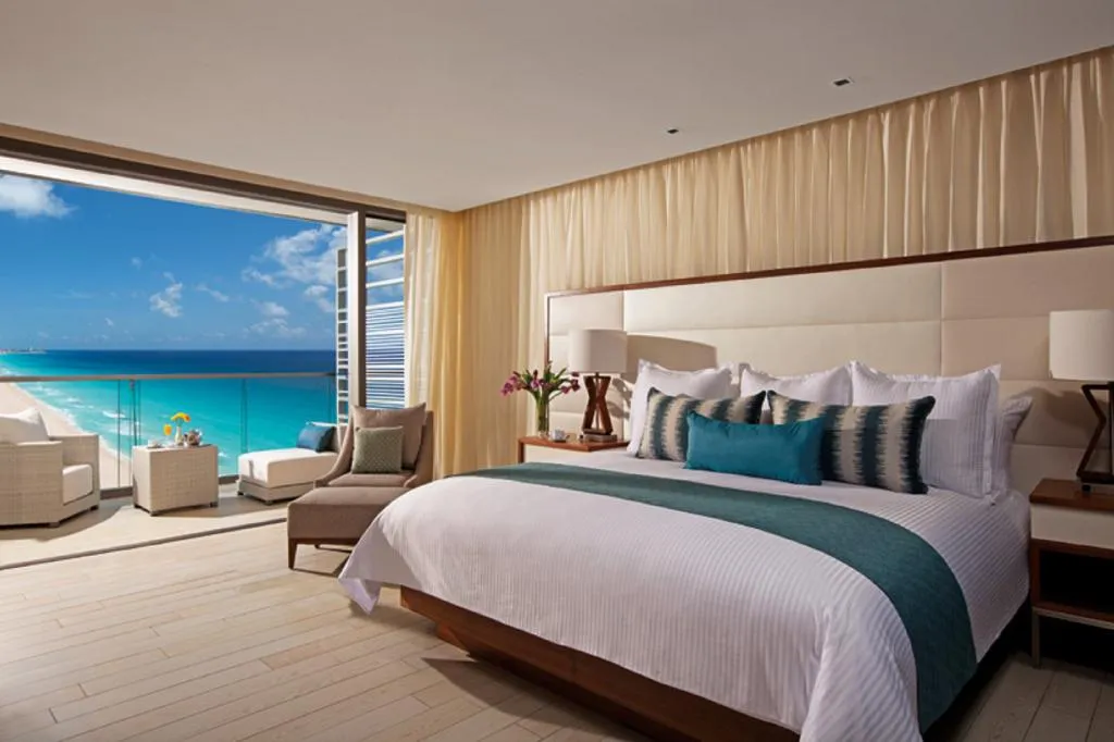 JUNIOR SUITE CLUB OCEAN VIEW Room, Secrets The Vine Cancun, Cancun Area