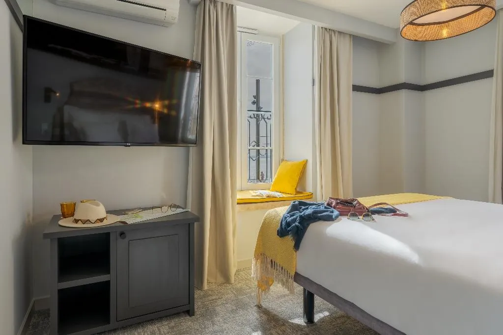 DOUBLE SUPERIOR RIVER VIEW Room, Pousada de Alfama Charming Hotel, Lisbon