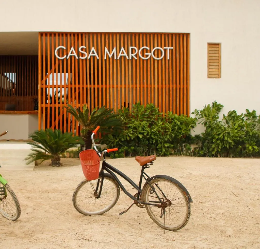 Sports and Entertainment, Casa Margot, Cancun Area