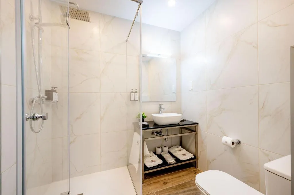 Room, C4 Retreats Gozo, Gozo