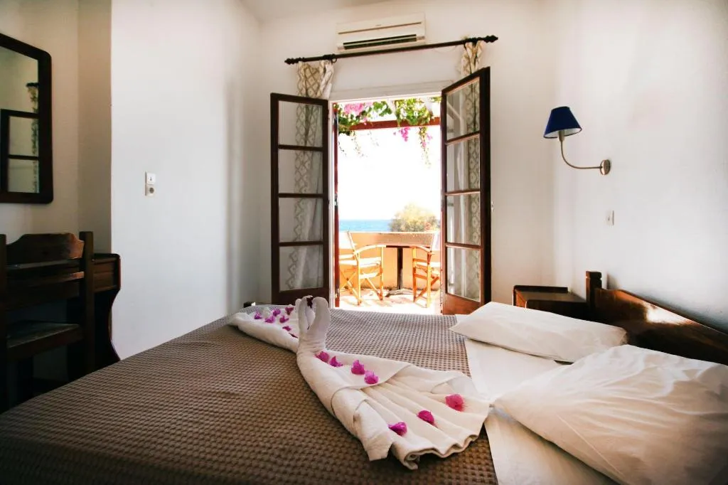 Room, Nostos Beach, Santorini
