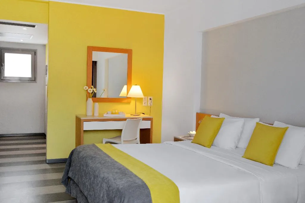 TRIPLE CITY VIEW Room, Airotel Galaxy, Thessaloniki