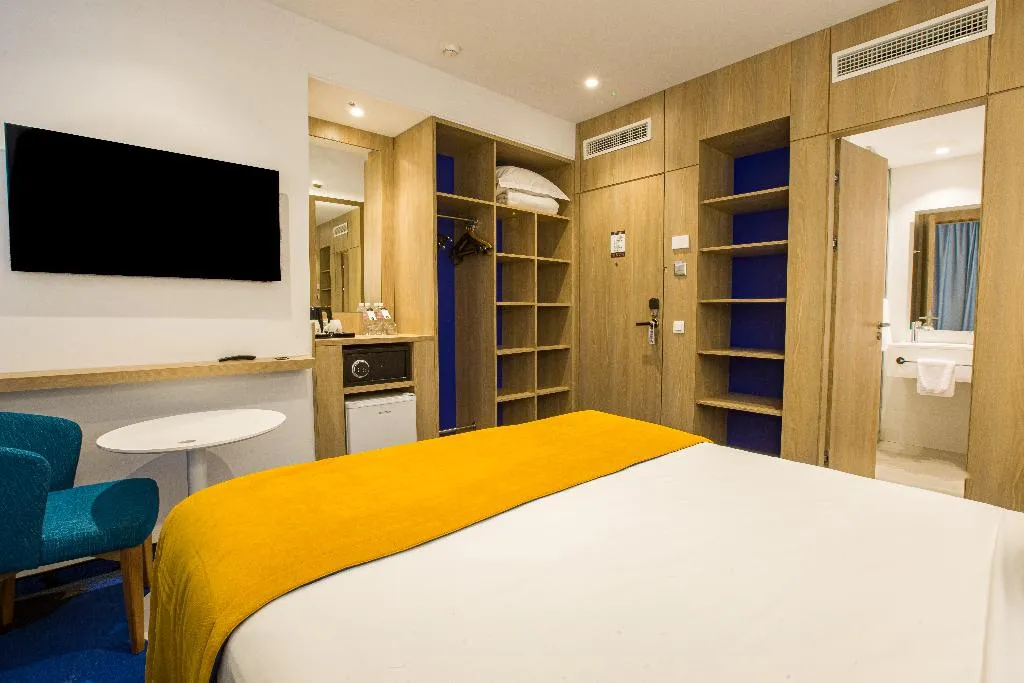 Room DELUXE WITH BALCONY Room, Carlton, Tunisia