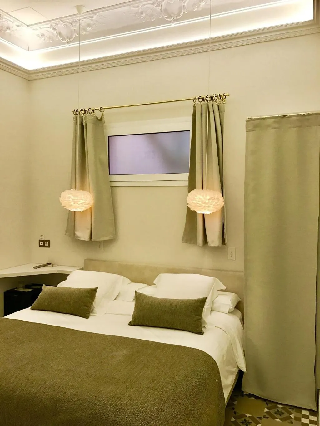 Room, Anakena House Modernist Bed And Breakfast, Barcelona