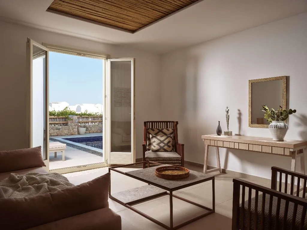 SUITE DUPLEX Room, Sea Breeze Santorini Beach Resort, Curio Collectio, Santorini