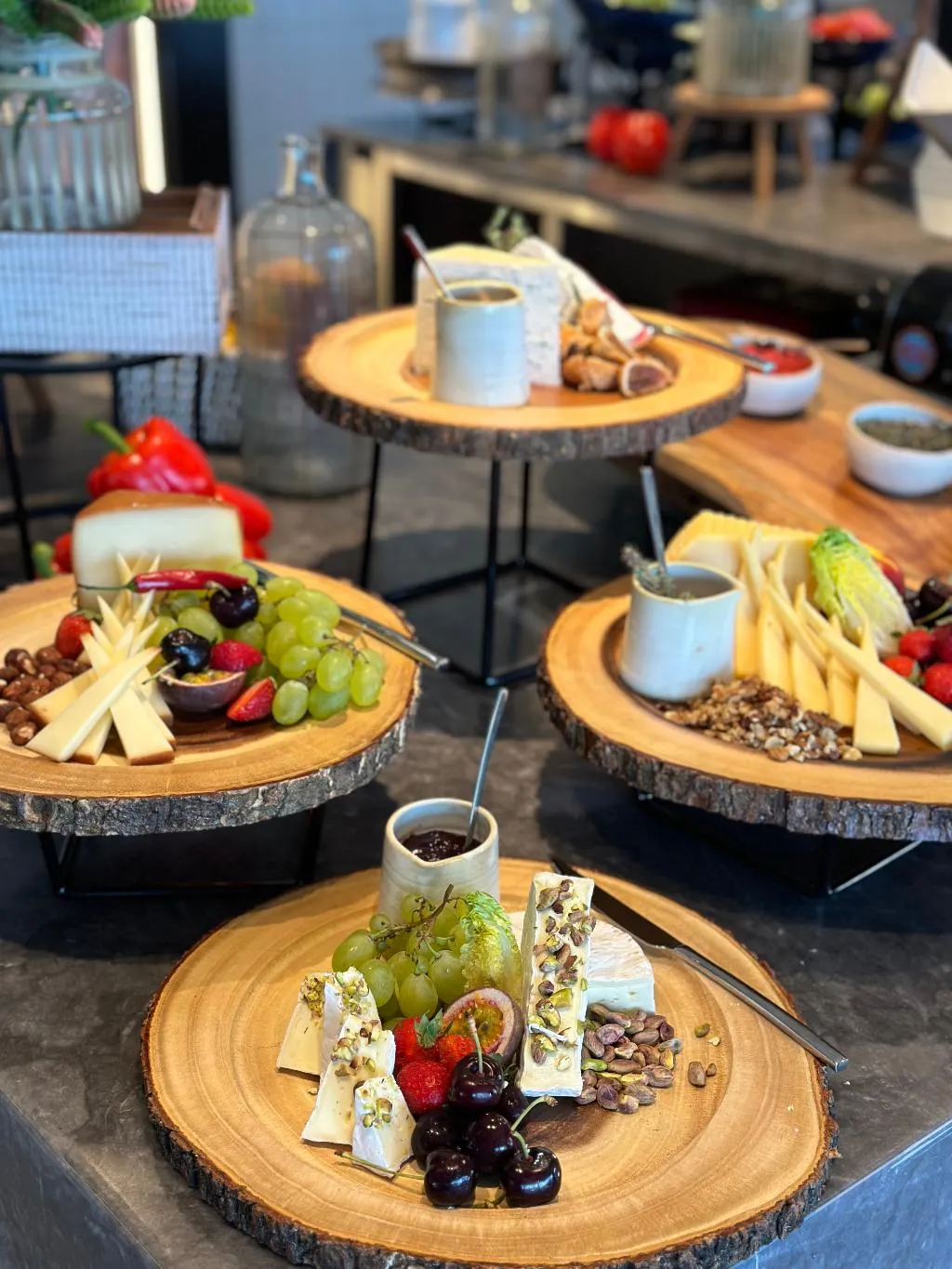 Restaurant, King Jason Zante – Designed For Adults, Zante