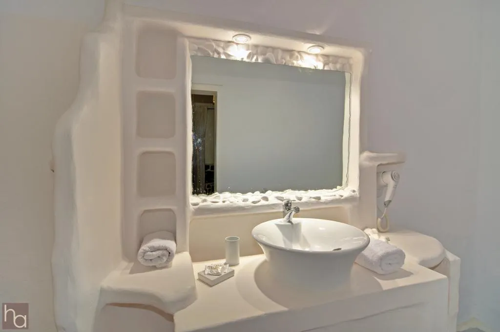 DOUBLE SEA VIEW Room, Adamas Hotel, Santorini