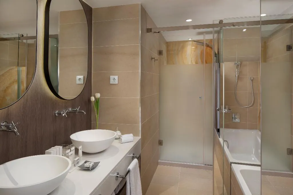 TRIPLE PREMIUM Room, Melia Castilla, Madrid