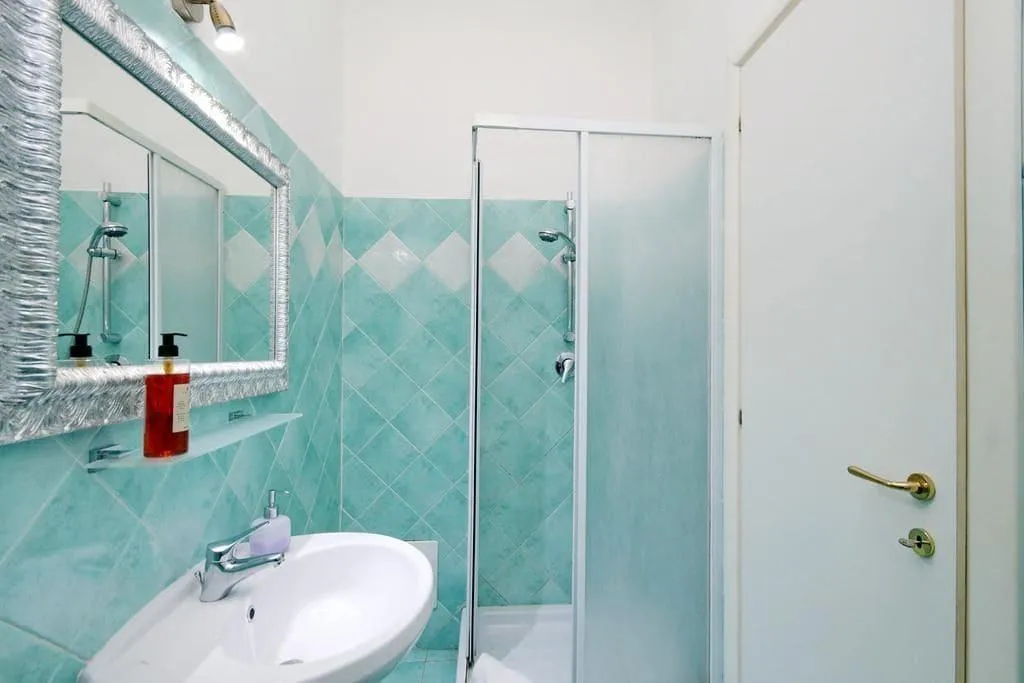 Room, Lucky Holiday Rooms, Naples