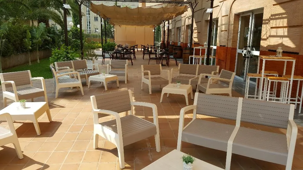 Terrace, Hotel TRH La Motilla, Seville