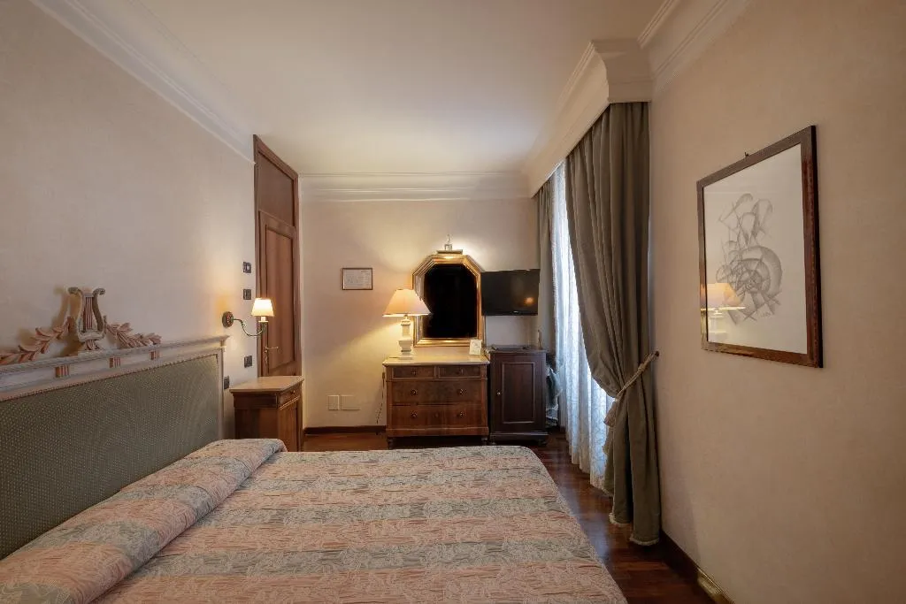 DOUBLE SINGLE USE COMFORT Room, Relais Ducale, Umbria