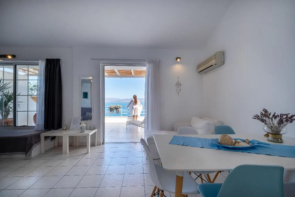 APARTMENT STANDARD Room, Meli Apartments & Villas, Kalamata