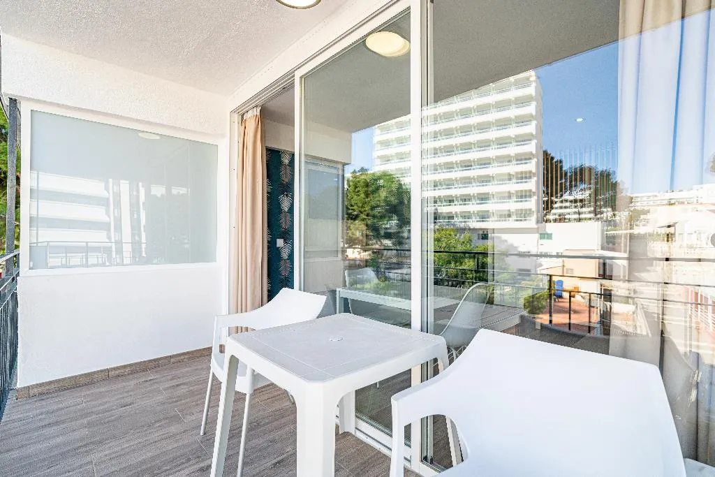 APARTMENT ONE BEDROOM WITH AIR CONDITIONING Room, Kensington Econotels, Majorca