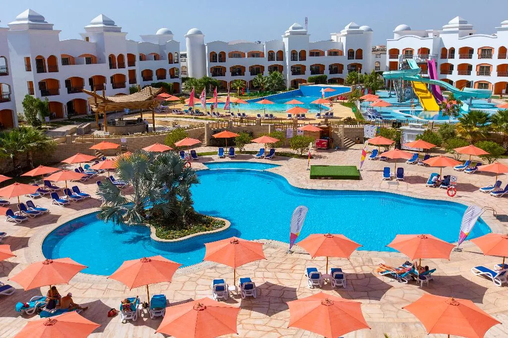 Pool, Naama Waves Hotel, Red Sea Riviera