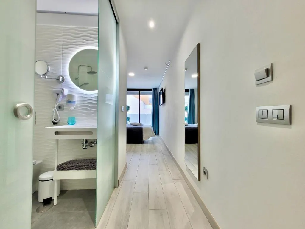 TRIPLE WITH BALCONY Room, Puerto Azul, Tenerife