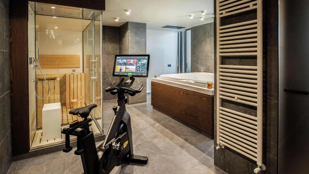 Room, Gold Tower Lifestyle Hotel, Naples