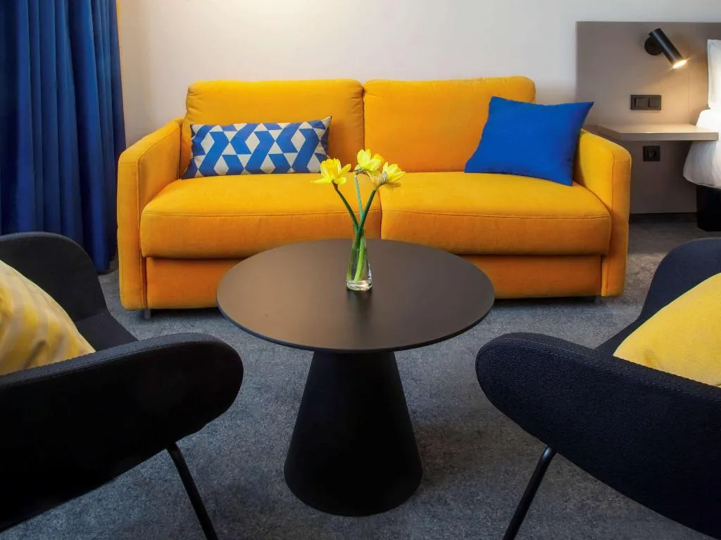 SUITE QUEEN SIZE BED Room, Ibis Praha Old Town, Prague