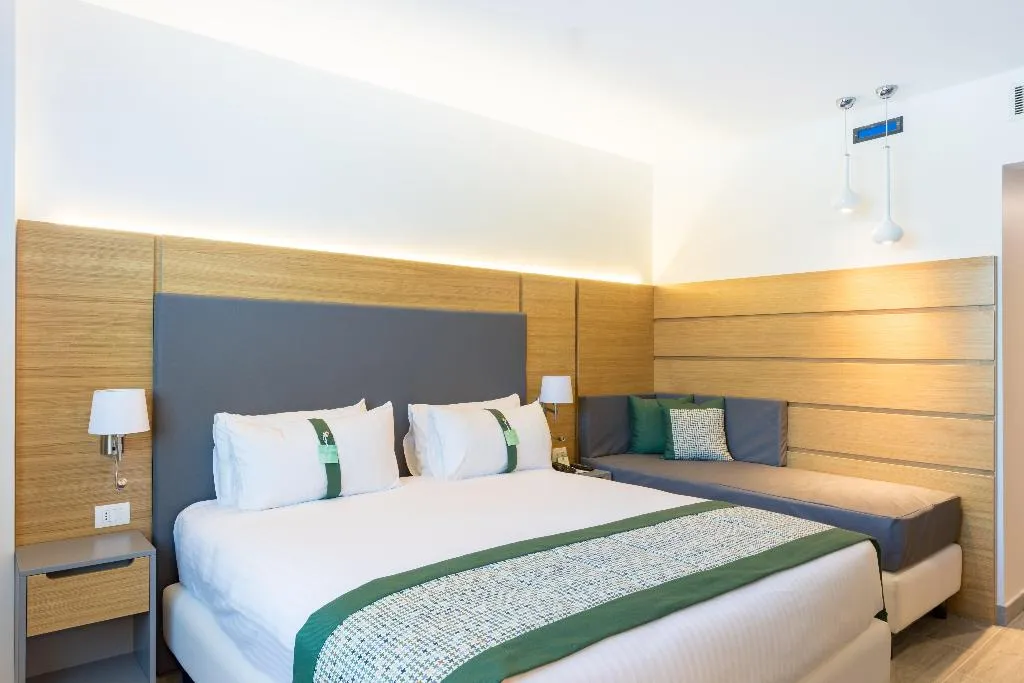 DOUBLE PREMIUM Room, Holiday Inn Naples, Naples