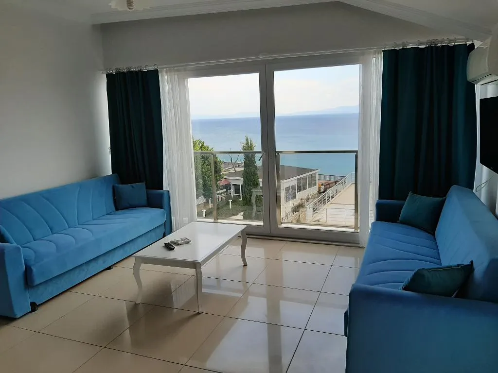 APARTMENT SEA VIEW TWO BEDROOMS Room, Antiocha Rezidans, Izmir