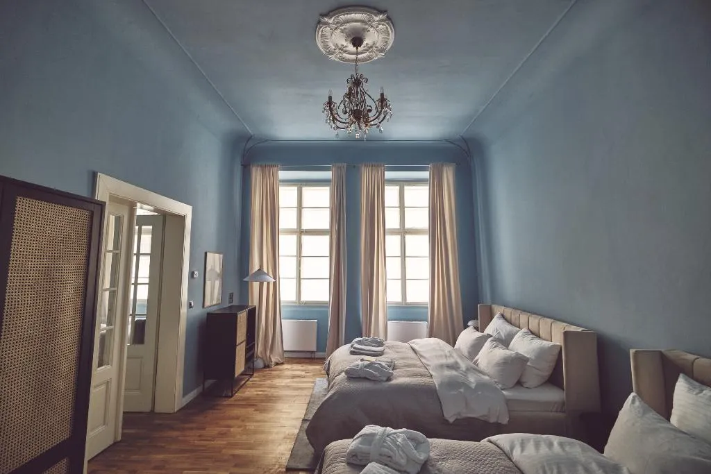 QUADRUPLE DELUXE Room, Domus Balthasar, Prague