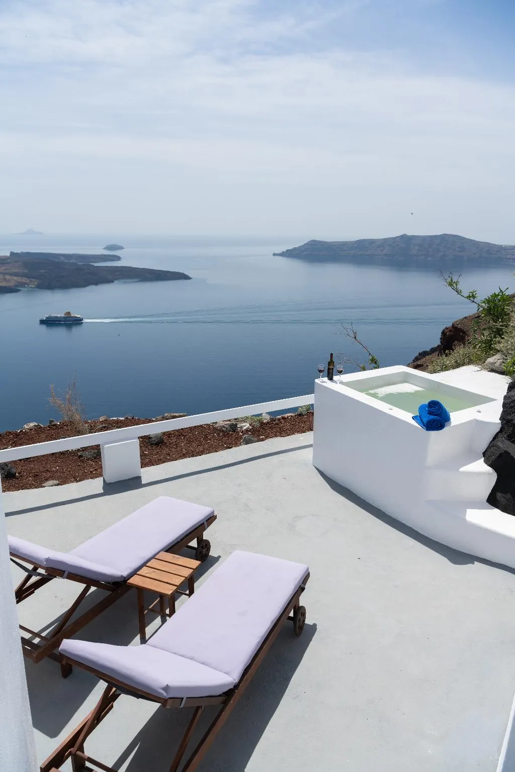 DOUBLE WITH VIEWS Room, Iatis View Collection, Santorini