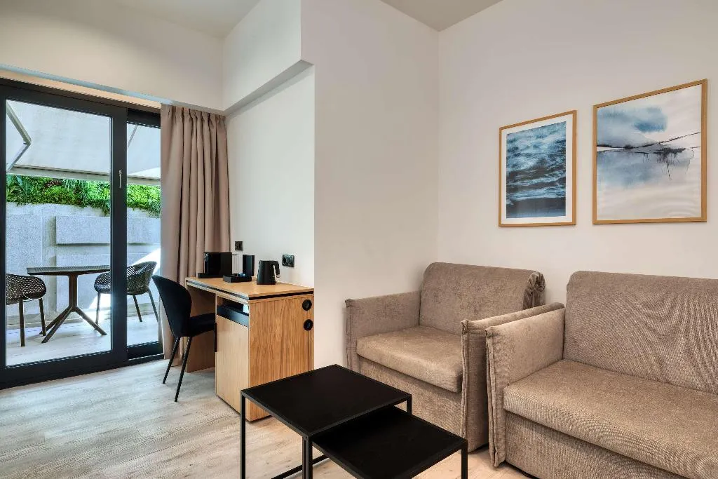 SUITE KING BED ONE BEDROOM  Room, Hilton Garden Inn Athens Syggrou Avenue, Athens