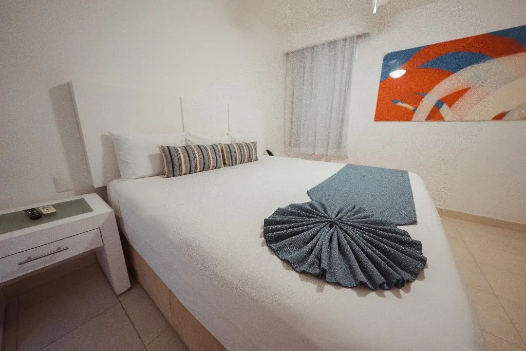 FAMILY ROOM GARDEN VIEW TWO BEDROOMS Room, All Ritmo Cancun Resort & Water Park, Cancun Area