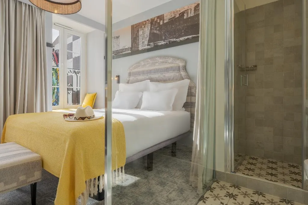 DOUBLE SUPERIOR RIVER VIEW Room, Pousada de Alfama Charming Hotel, Lisbon