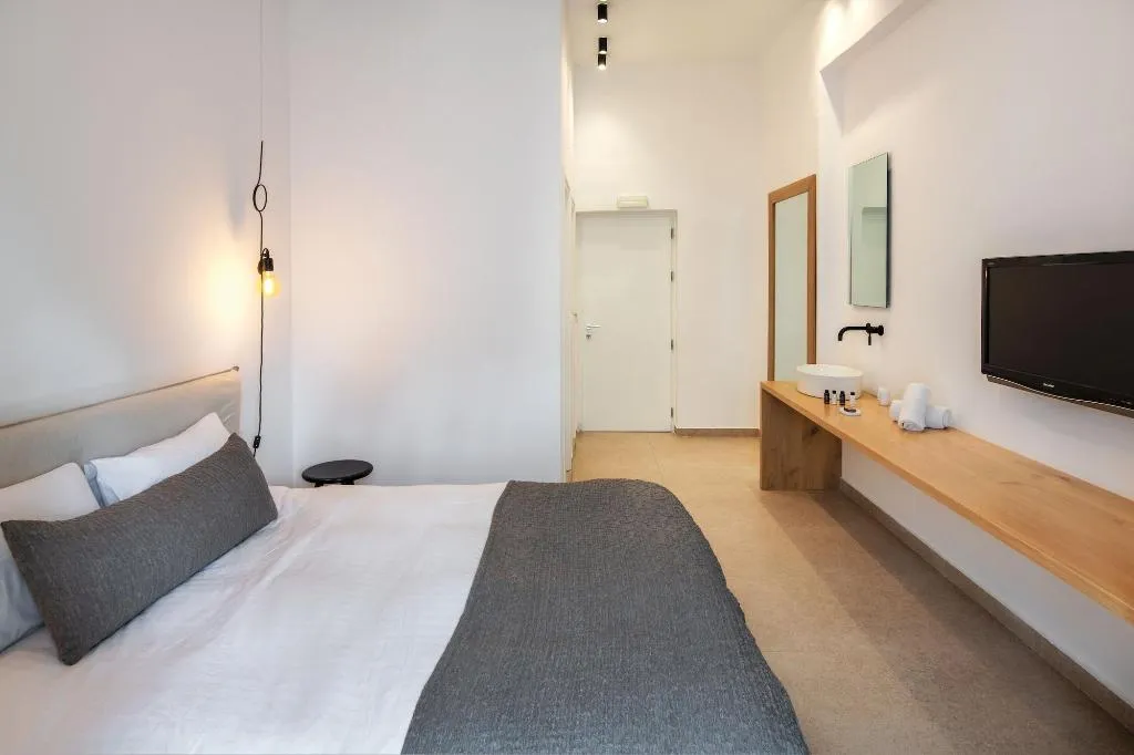 Room, Hotel Eucalyptus, Santorini