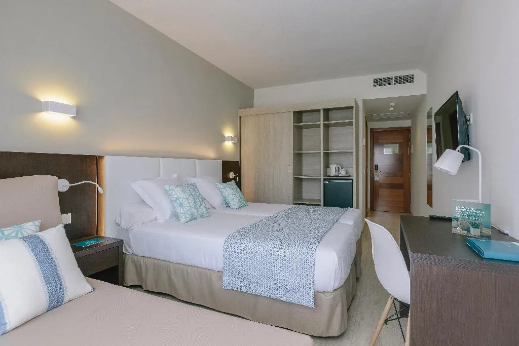 Room, Ilunion Palmanova Mallorca, Majorca