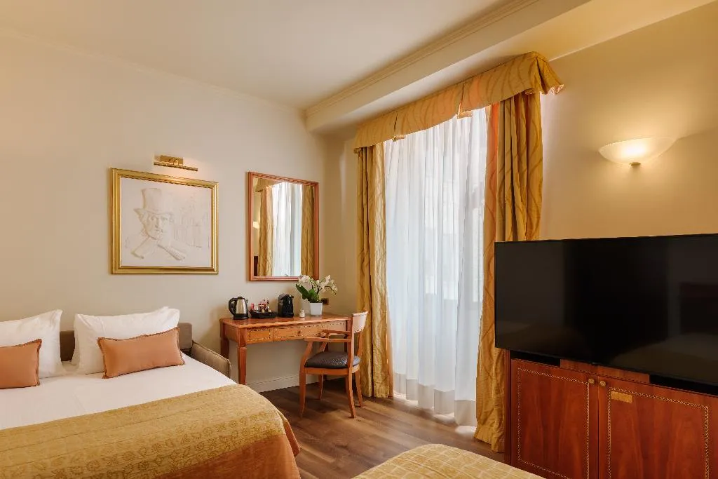 FAMILY ROOM STANDARD Room, Dei Cavalieri Milano Duomo, Milan