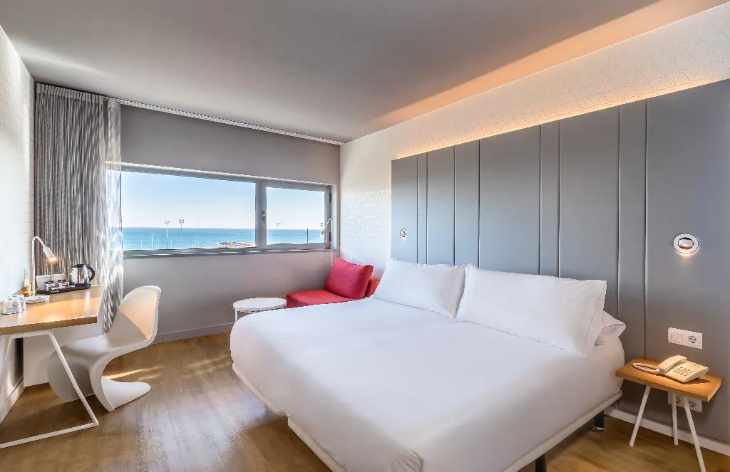 Double or Twin SUPERIOR SEA VIEW Room, Occidental Atenea Mar, Barcelona