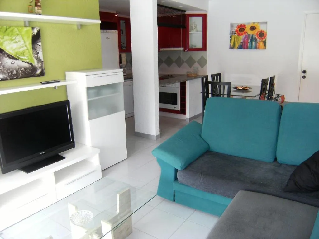 APARTMENT POOL VIEW TWO BEDROOMS Room, Illa Mar d'Or, Costa Brava