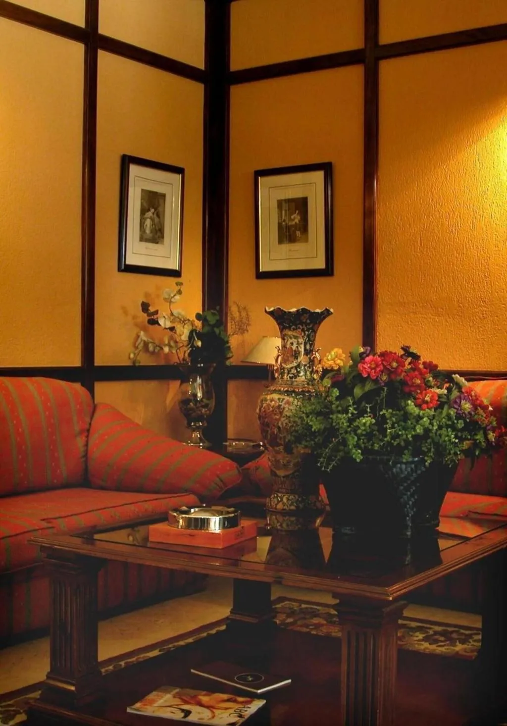 Lobby, Hotel Manolo Mayo, Seville