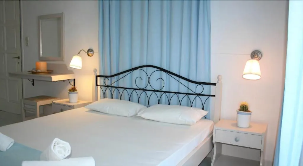 Room, Agnanti Hotel, Santorini