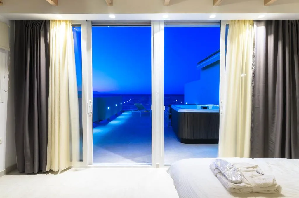 SUITE LUXURY Room, Iakinthos, Tsilivi Beach, Zante