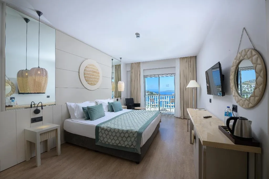 DOUBLE DELUXE SEA VIEW Room, Baia Bodrum Hotel, Bodrum