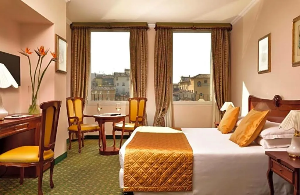 TRIPLE DELUXE RIVER VIEW Room, Berchielli, Florence