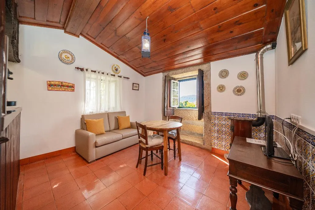 APARTMENT ONE BEDROOM Room, Quinta da Aldeia, Porto