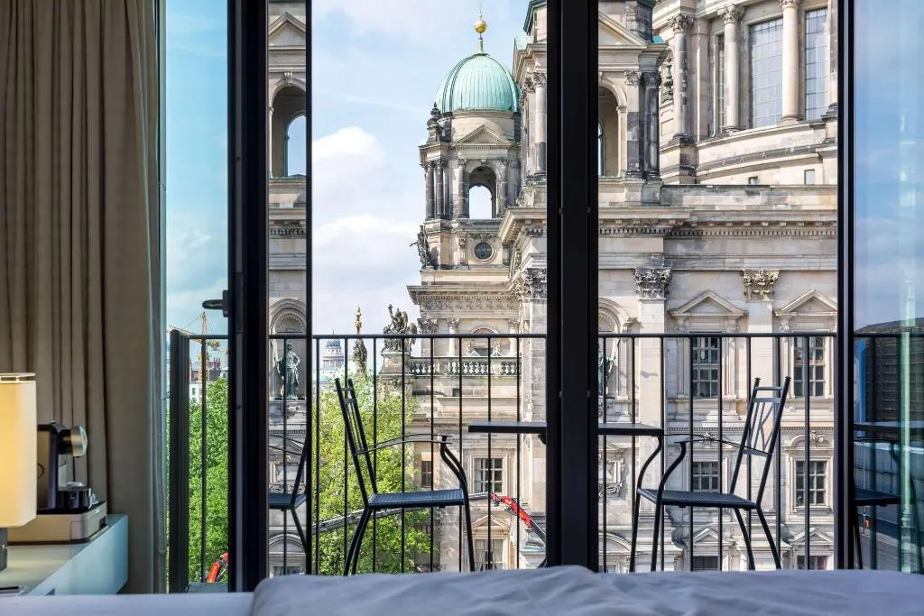 Room, Radisson Collection Hotel, Berlin, Berlin
