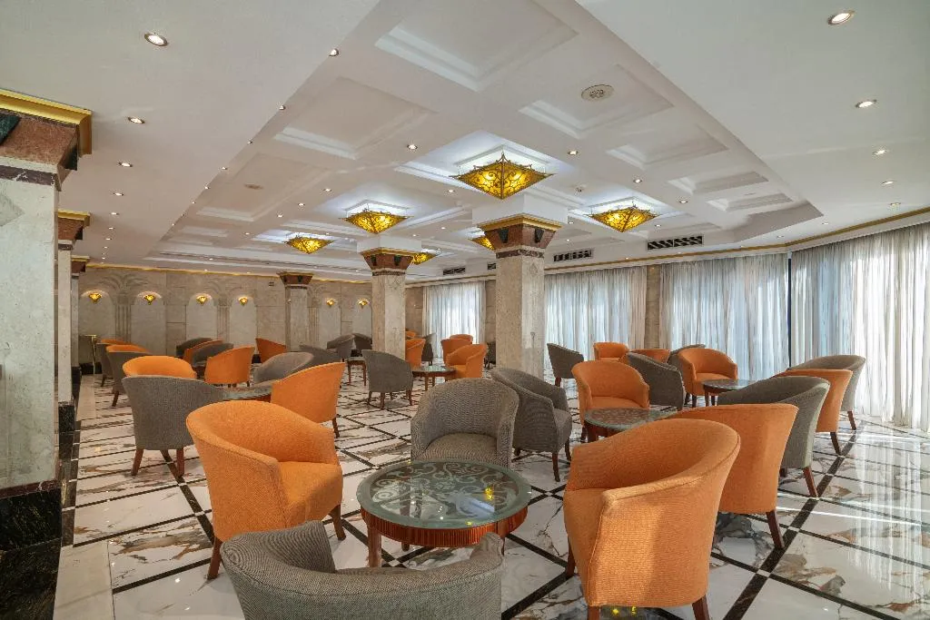 Restaurant, JAZ Pyramids Resort, Cairo