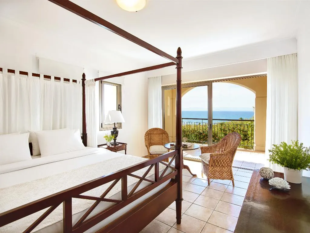 FAMILY ROOM SEA VIEW Room, Grecotel LUXME Oasis, Athens