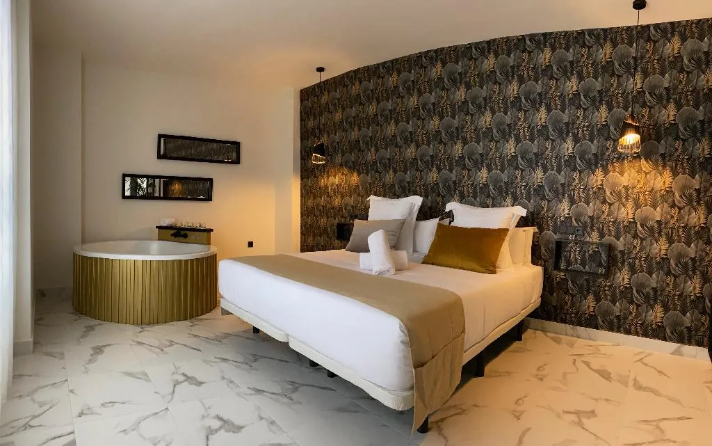 DOUBLE ONE BEDROOM ONE BATHROOM Room, La Plaza, Costa Blanca